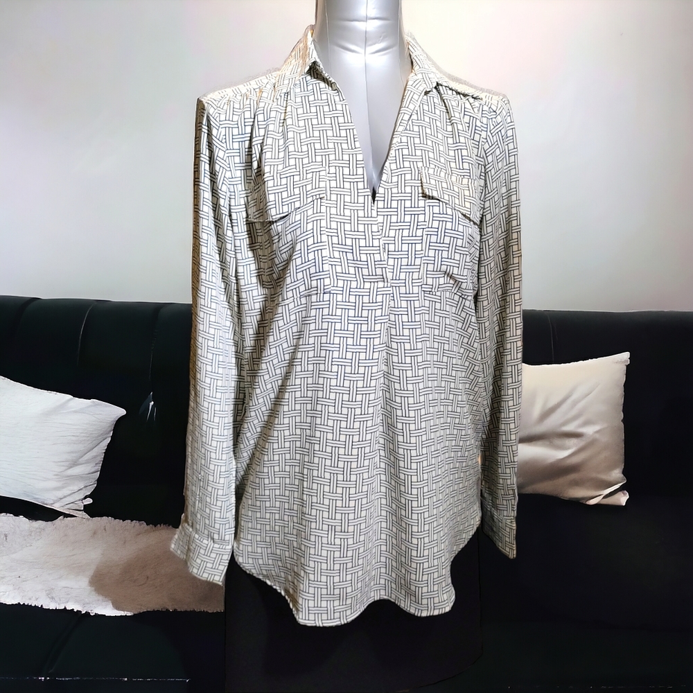 ANN TAYLOR | ✨ Black & White Weave Patterned Blouse | NWOT ✨ size S